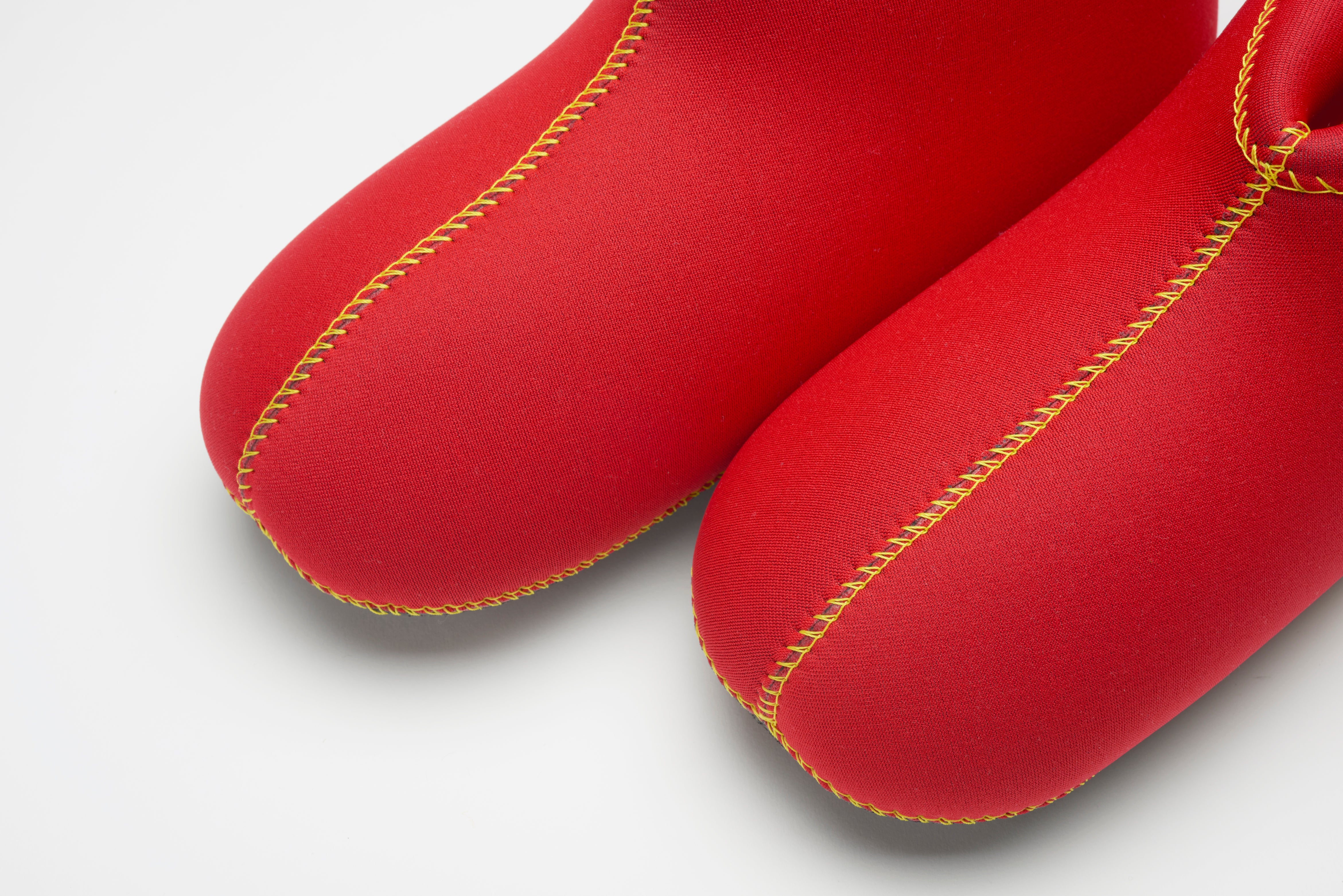 【OUTLET品】クロッツ やわらか湯たんぽ 足用ショートタイプ