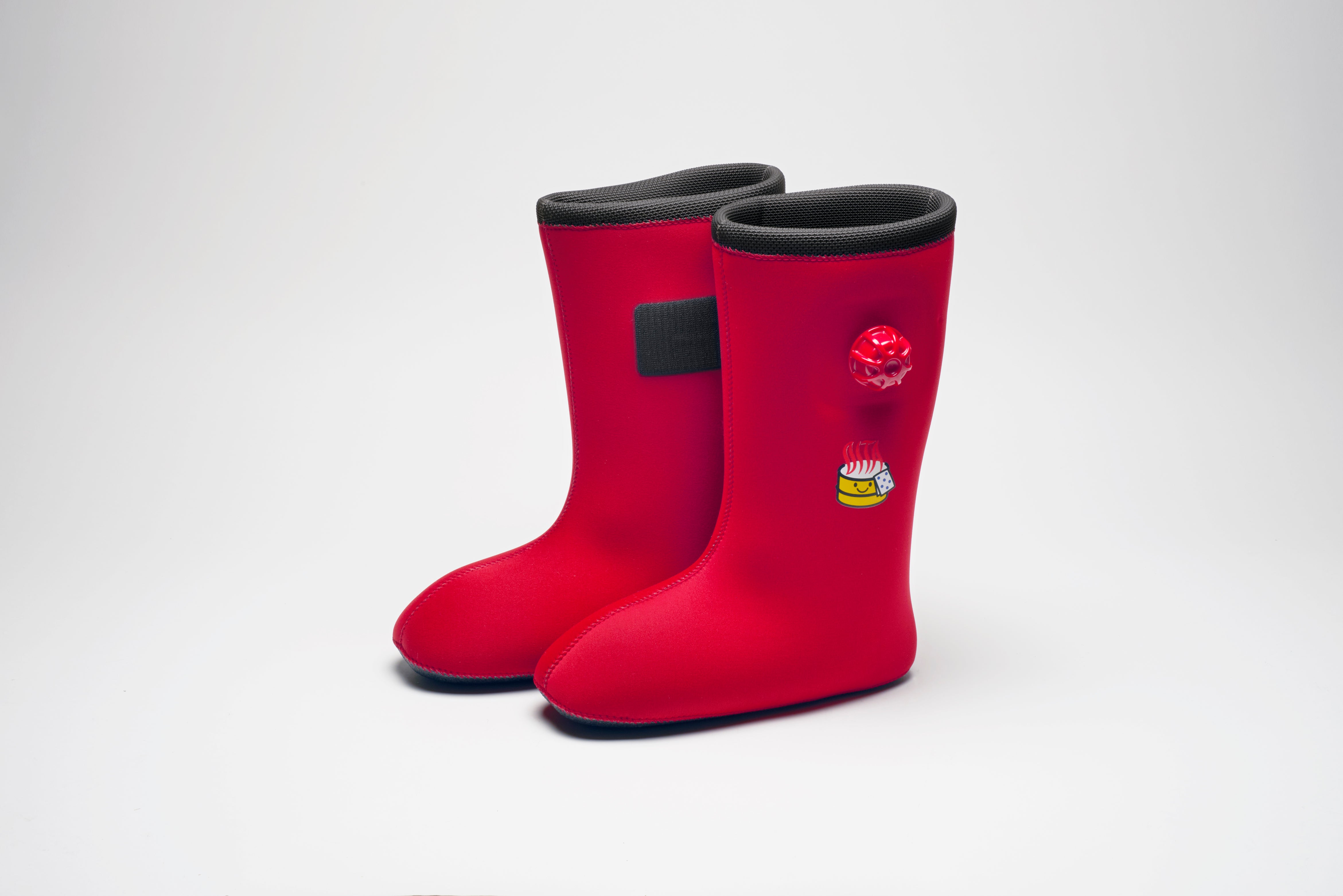 クロッツ やわらか湯たんぽ 足湯もできるブーツタイプ – クロッツ