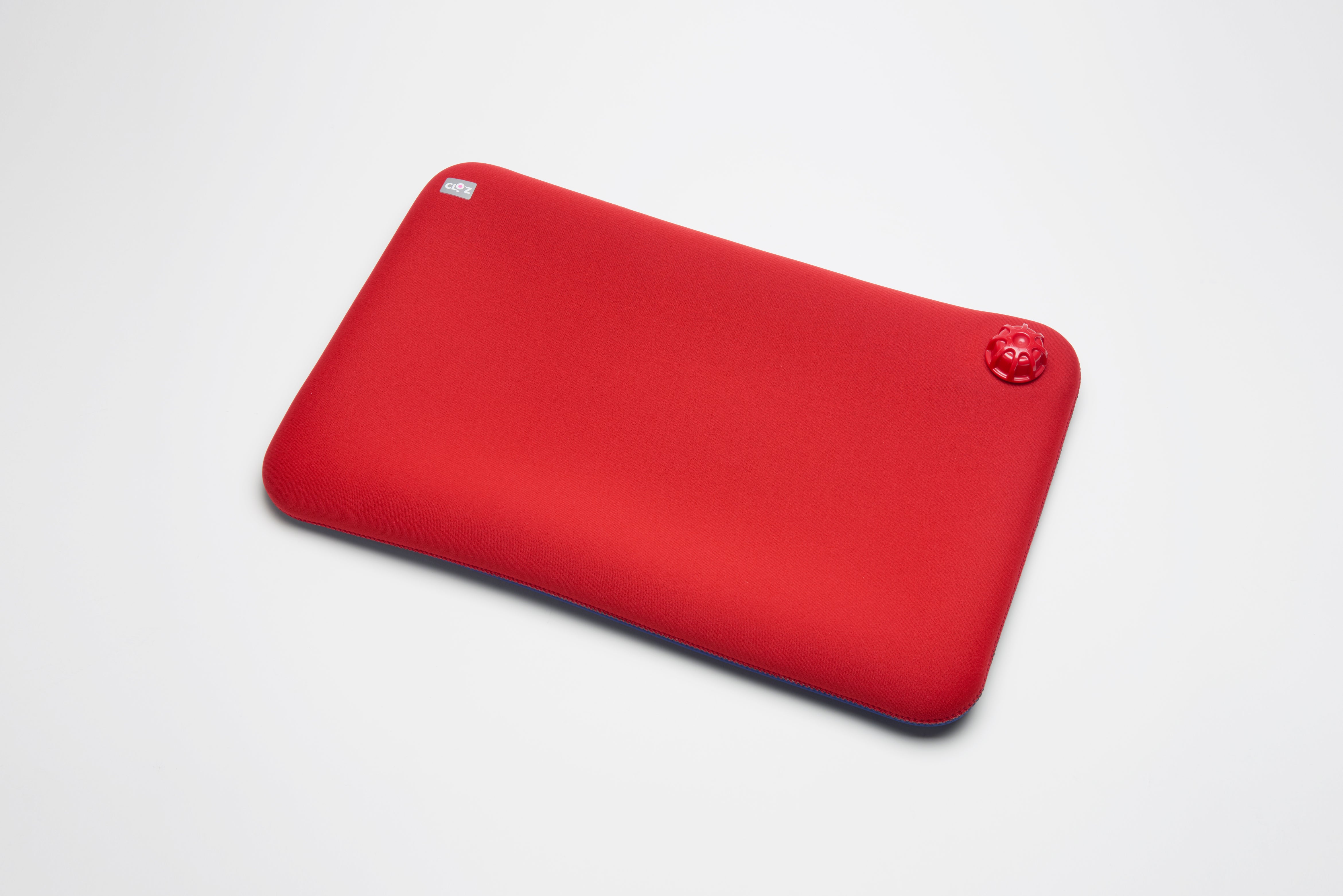 cloz クロッツ　やわらか湯たんぽ　座布団　湯たんぽ クロッツ やわらか湯たんぽ 座ぶとんタイプ（穴なし） – クロッツ