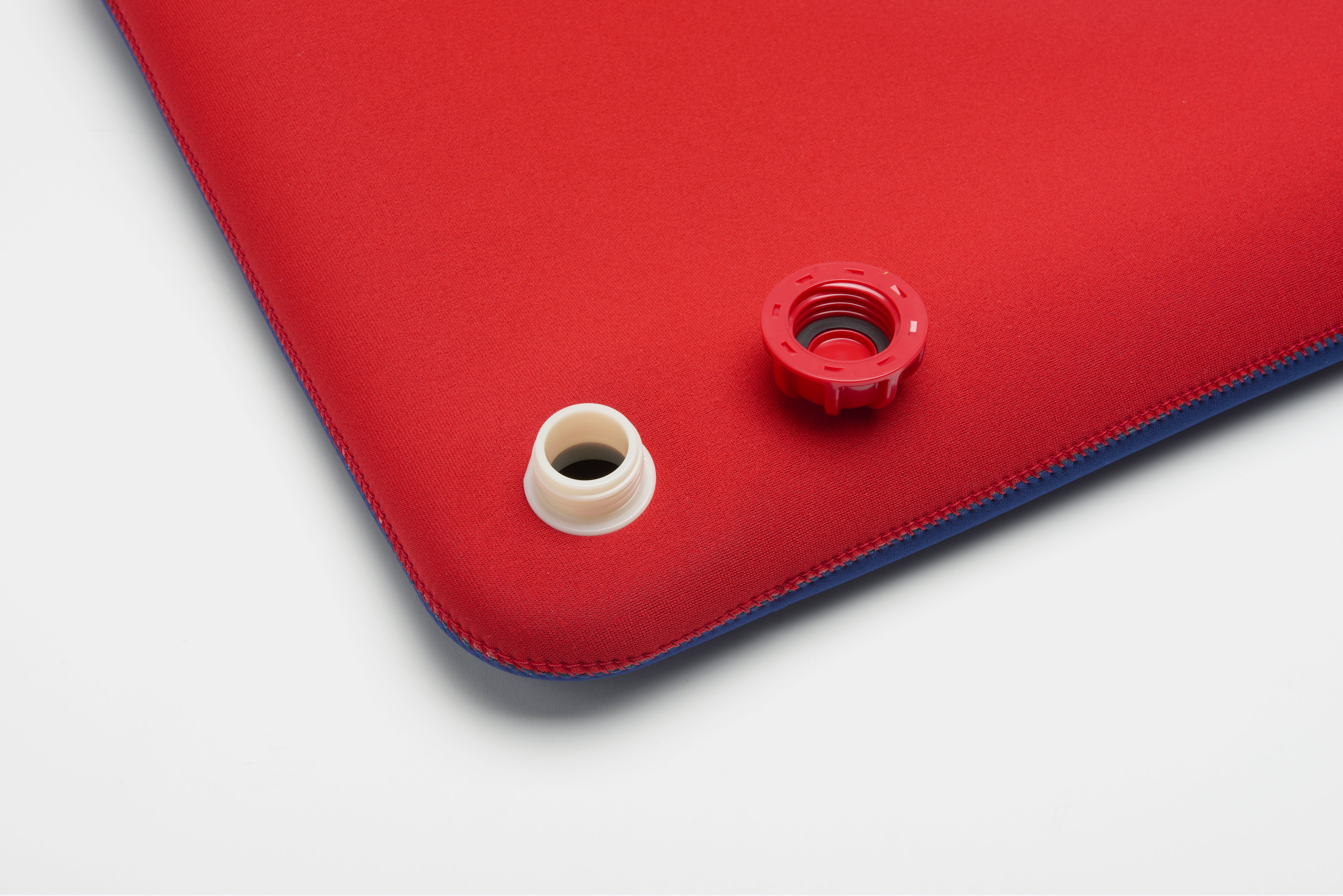 クロッツ やわらか湯たんぽ 座ぶとんタイプ(穴なし)