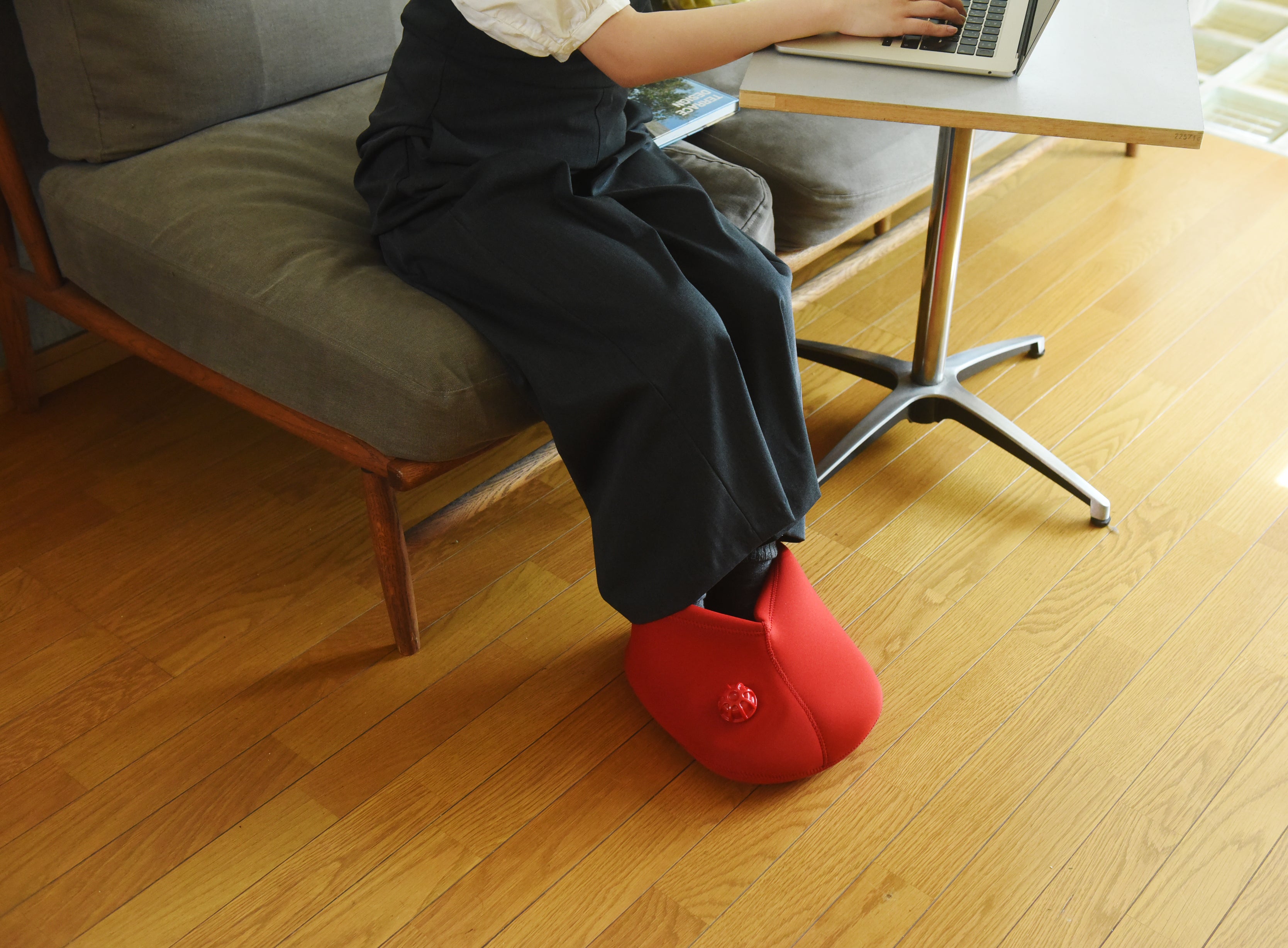 クロッツ やわらか湯たんぽ 両足用タイプ