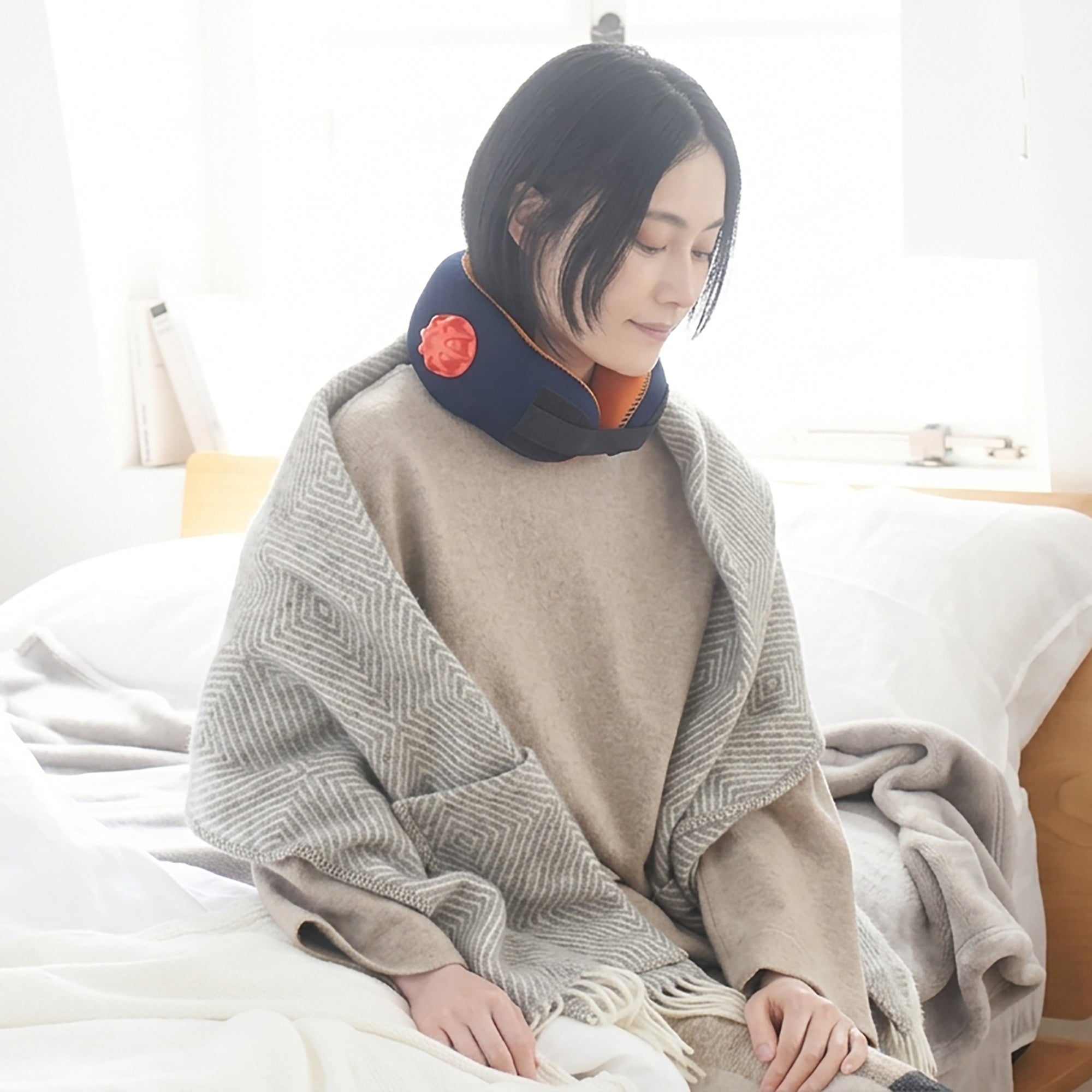 クロッツ やわらか湯たんぽ 首用タイプ – CLO'Z｜クロッツ公式