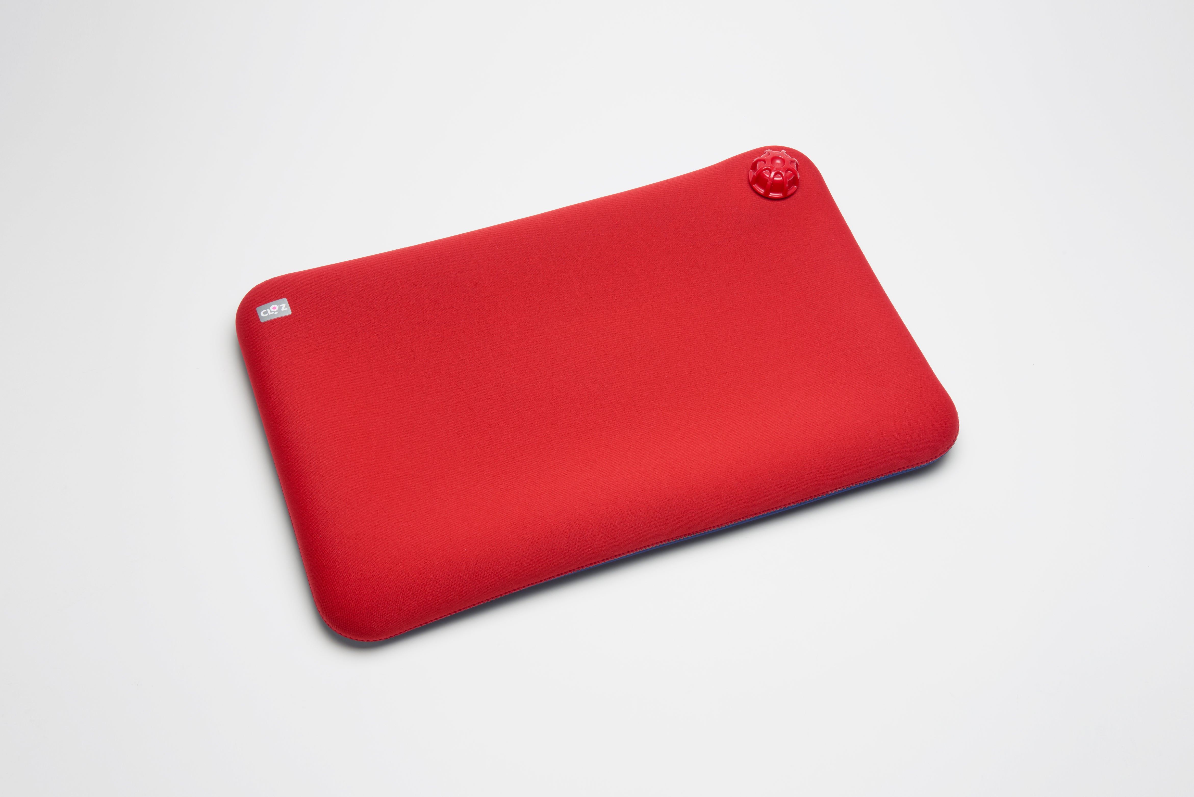 未使用　CLO'Z クロッツ やわらか湯たんぽ 座布団タイプ　穴あき クロッツ やわらか湯たんぽ 座ぶとんタイプ（穴なし） – クロッツ