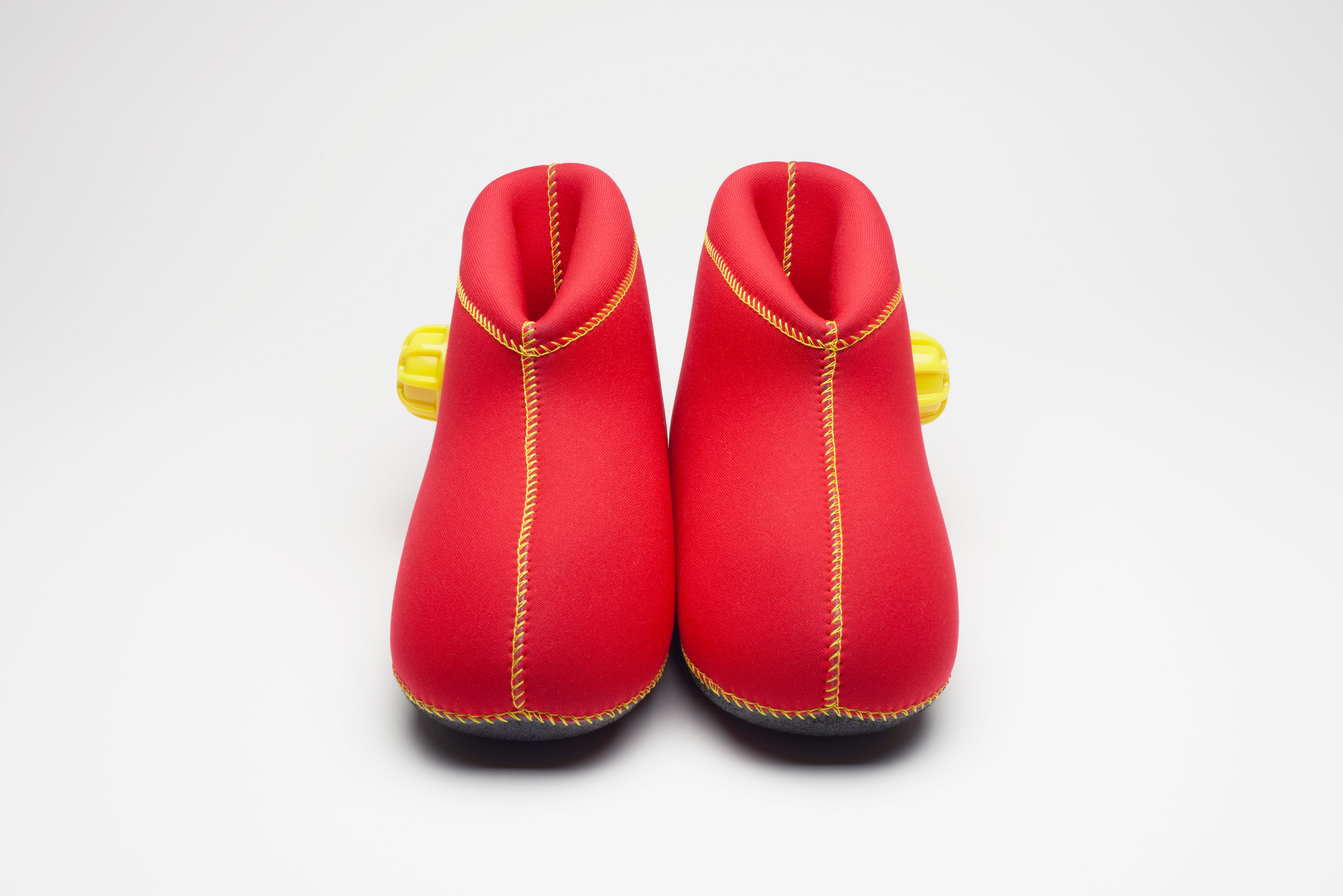 【新品未使用】クロッツ やわらか湯たんぽ 足用ショートタイプ Sサイズ クロッツ やわらか湯たんぽ 足用ショートタイプ – クロッツ やわらか