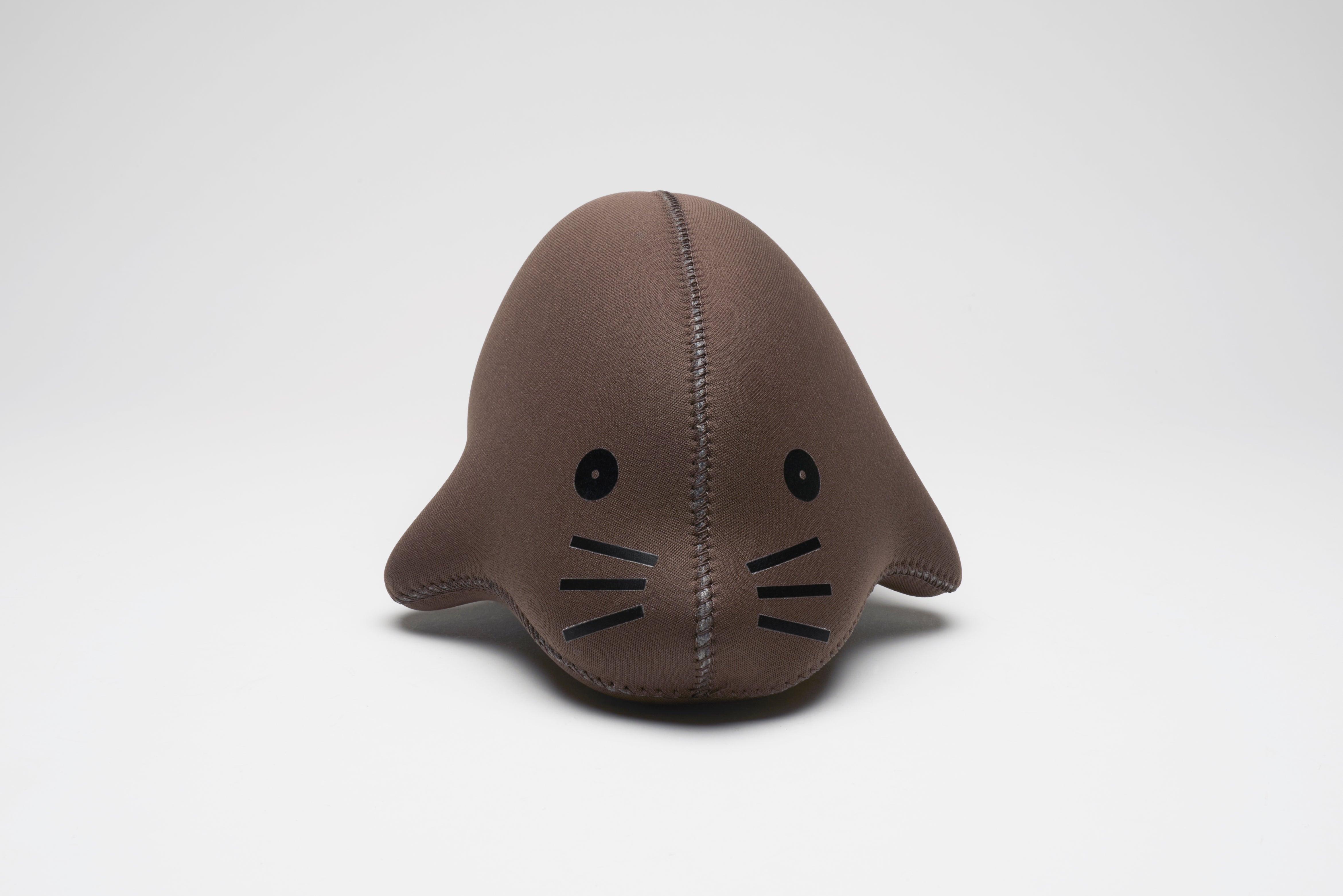 クロッツ やわらか湯たんぽ アザラシタイプ – クロッツ やわらか