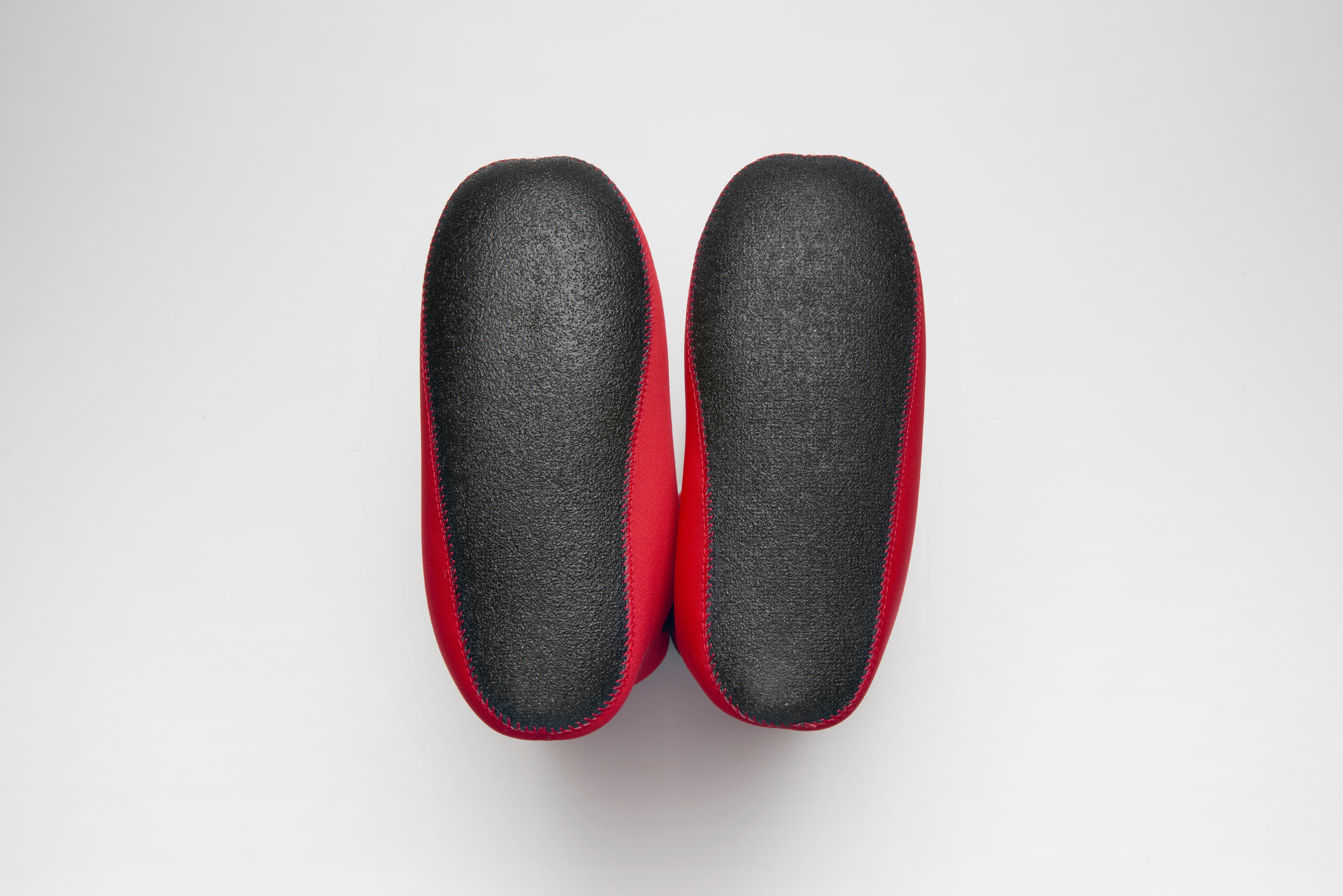 クロッツ やわらか湯たんぽ 足湯もできるブーツタイプ