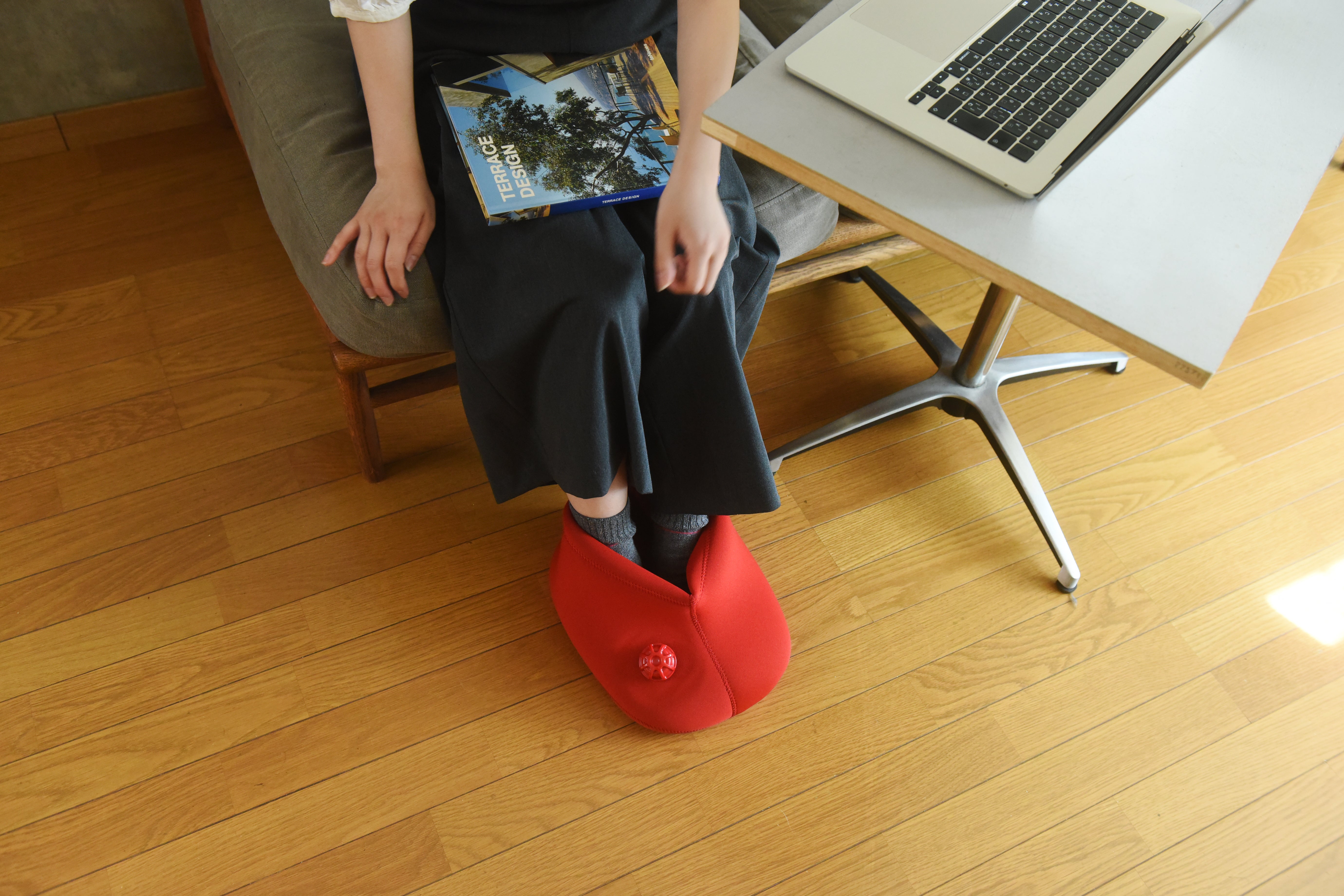 クロッツ やわらか湯たんぽ 両足用タイプ – クロッツ やわらか湯たんぽ