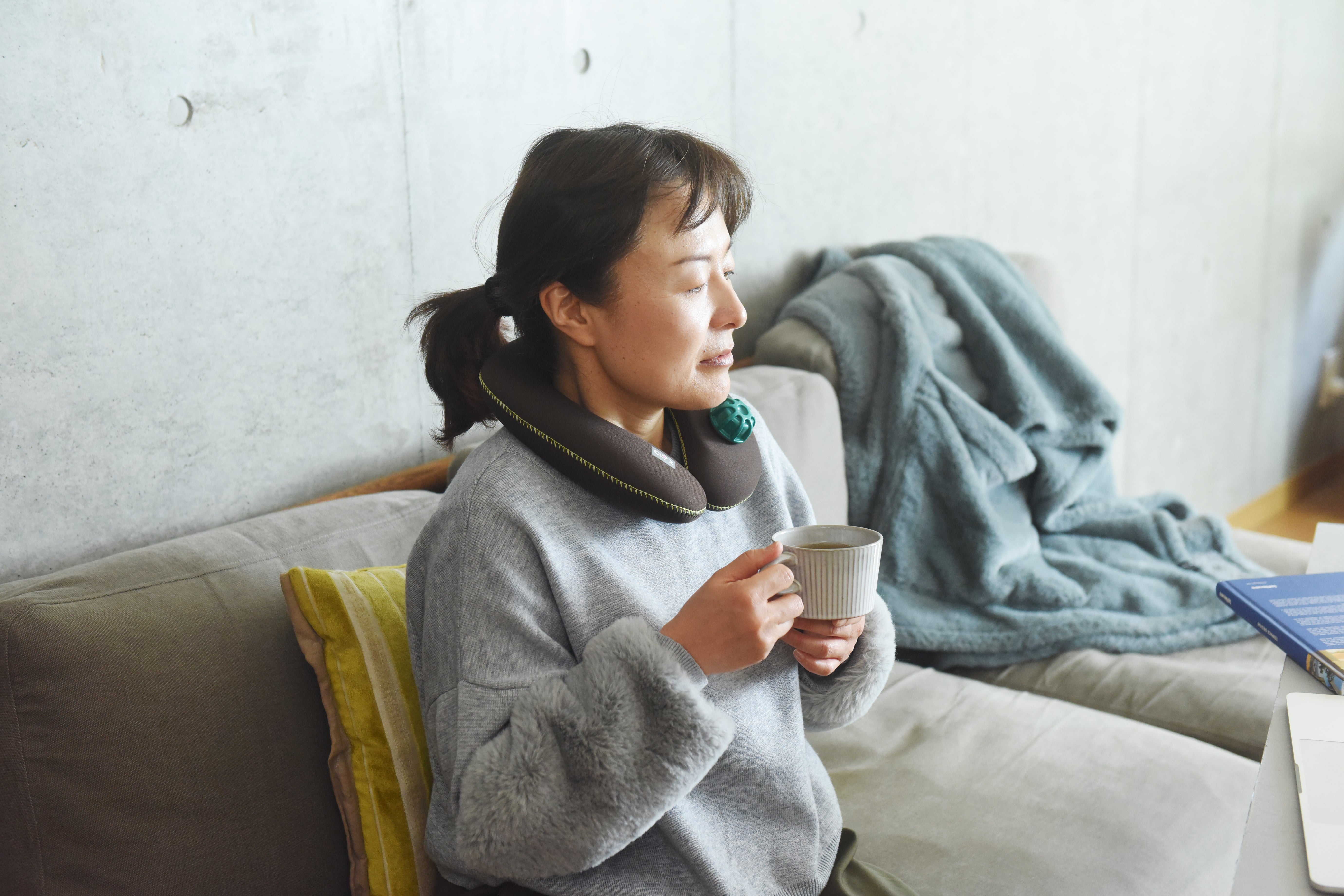 【ギフト仕様A｜化粧箱】クロッツ やわらか湯たんぽ 肩用タイプ