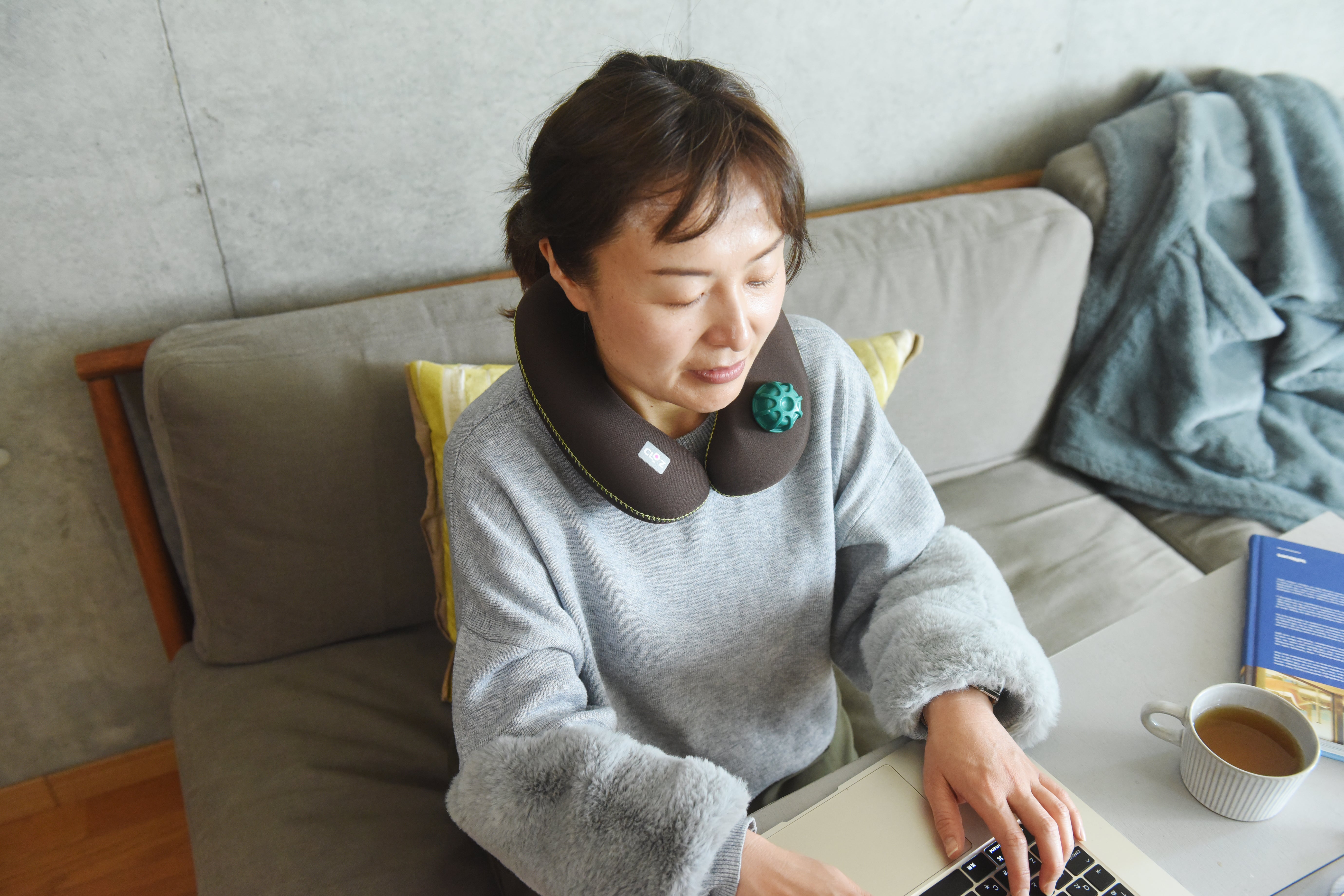 【ギフト仕様A｜化粧箱】クロッツ やわらか湯たんぽ 肩用タイプ