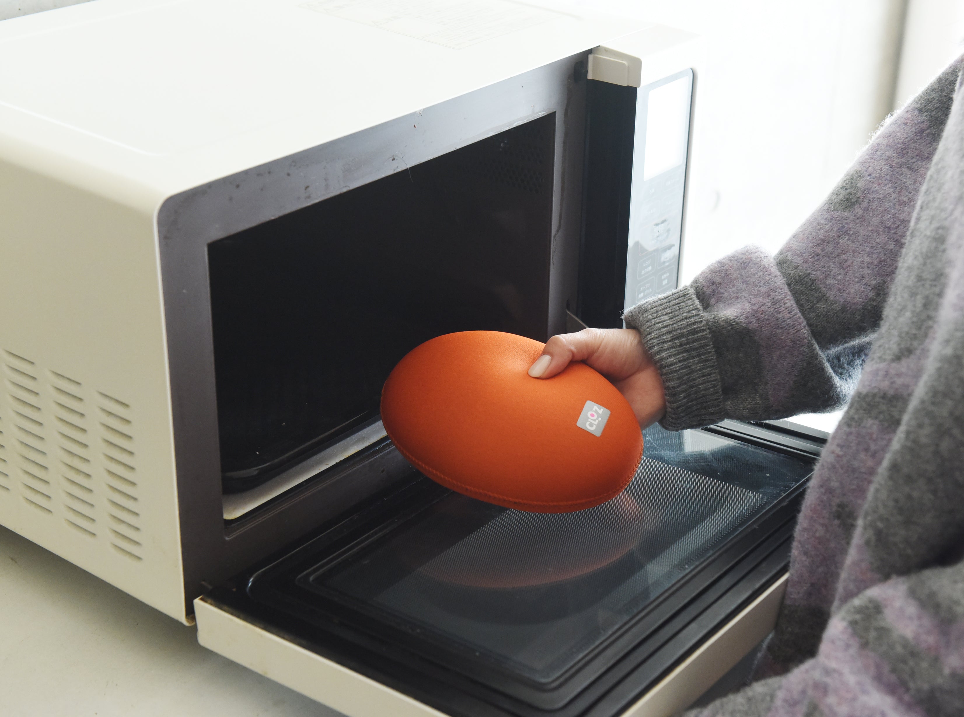 クロッツ やわらか湯たんぽ エアタイト｜たまご型タイプ